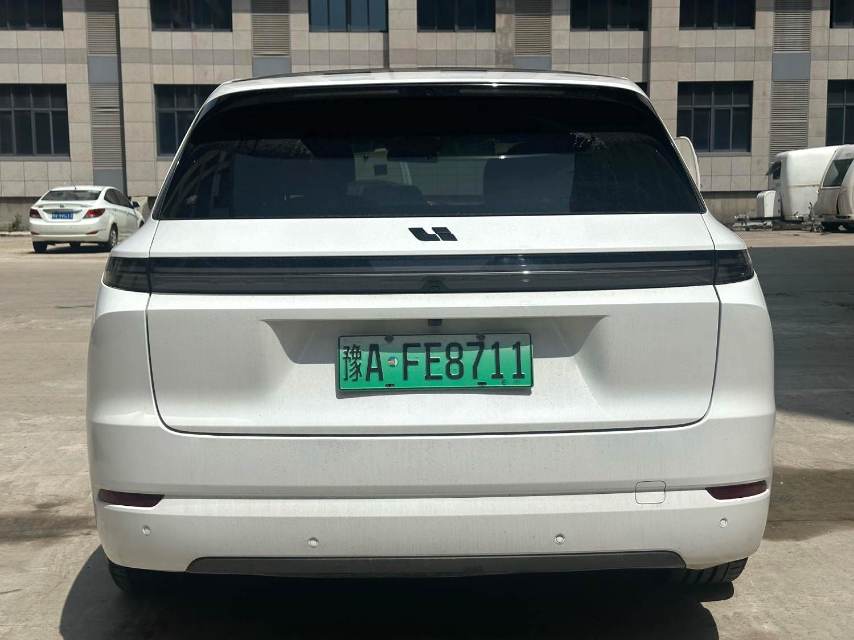 Li Auto L (Liter) 7 Pro