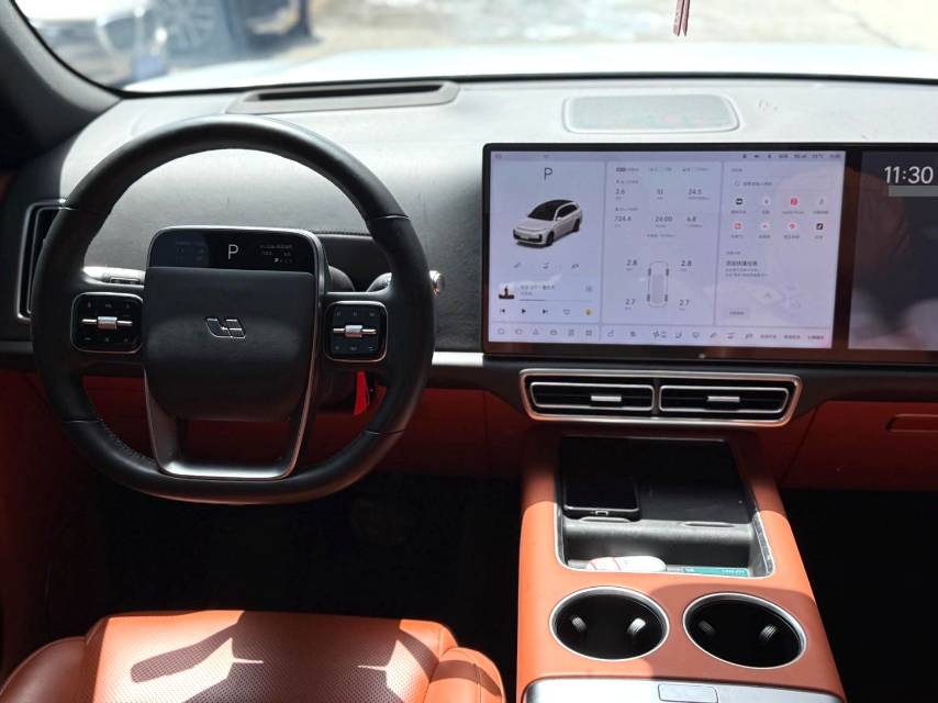Li Auto L (Liter) 7 Pro