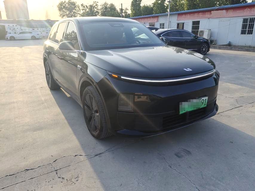 Li Auto L (литр) 6 Pro
