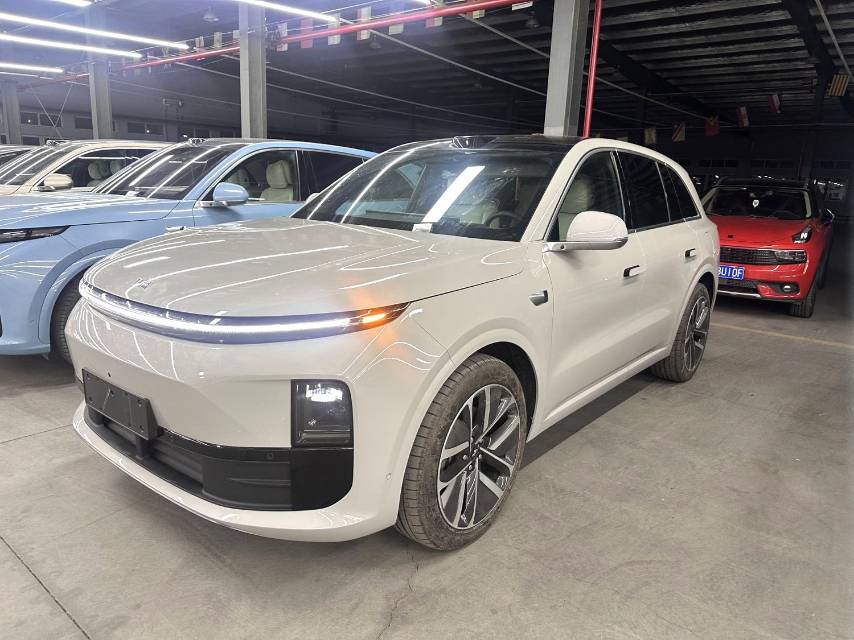 Li Auto L (Liter) 6 Max