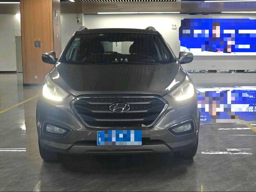 北京现代 ix 35 Model Year 2.0L 自动两驱智能型 国 IV