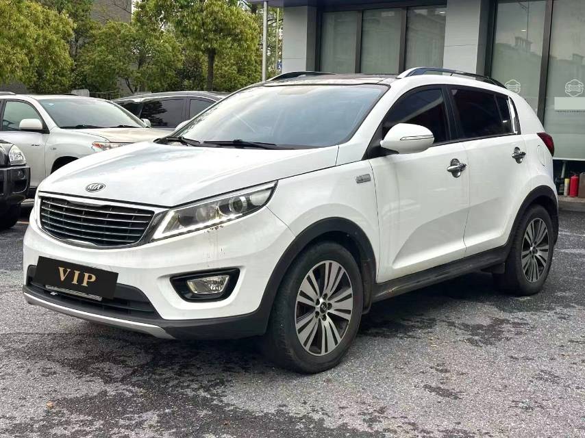 Kia Sportage 2.0L Automatic 2WD DLX