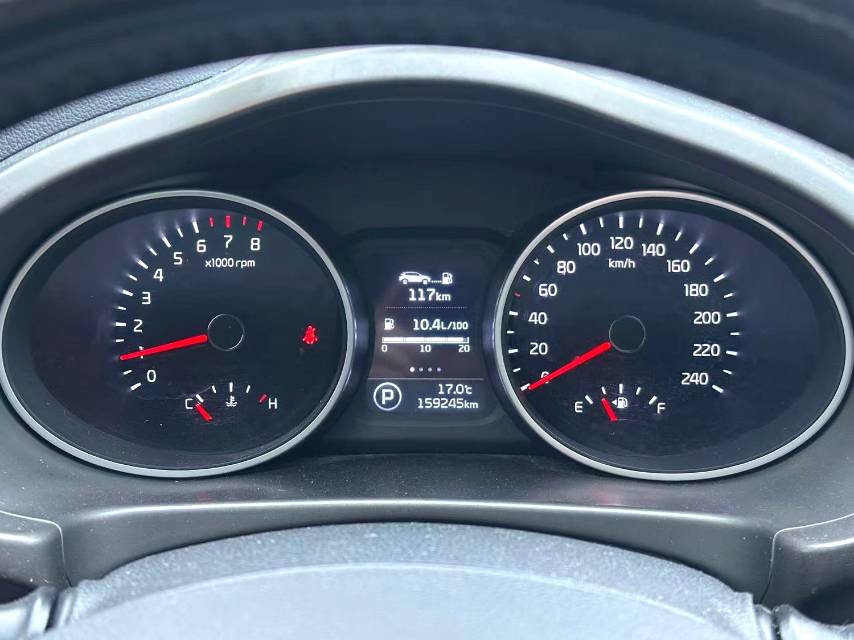 智跑 Model Year 2.0L 自动两驱版 DLX