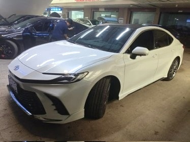 Toyota Camry Hybrid 2.0HXS Plus Version