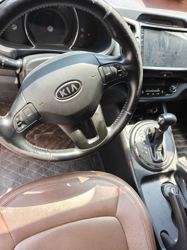 智跑 Model Year 2.0L 自动两驱版 DLX