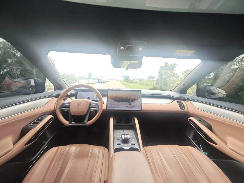 宋 L (Liter) Electric Vehicle Model Year 550km 超越型
