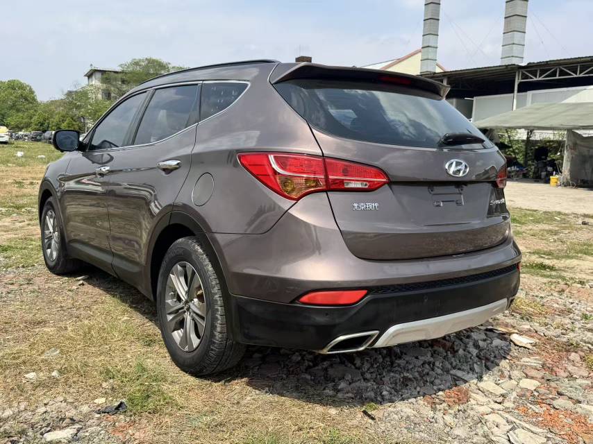 胜达 Model Year 2.4L 自动两驱智能型