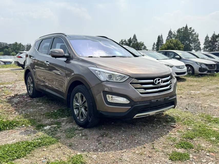 胜达 Model Year 2.4L 自动两驱智能型