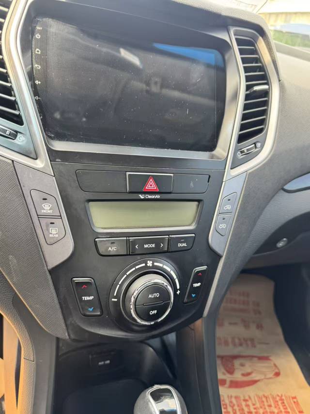 胜达 Model Year 2.4L 自动两驱智能型