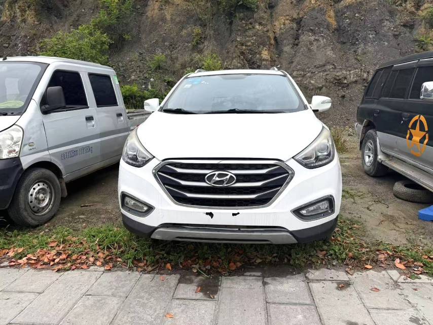 Hyundai ix 35 2,0 л, АКПП, 2WD, Комфорт IV