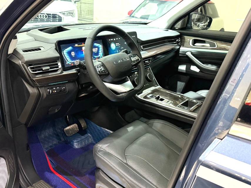 星途揽月 Model Year 400T 两驱星睿 Pro Version 7 Seats