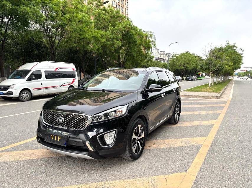 Kia L (Liter) 2.4L Gasoline 4WD Elite 7 Seats IV