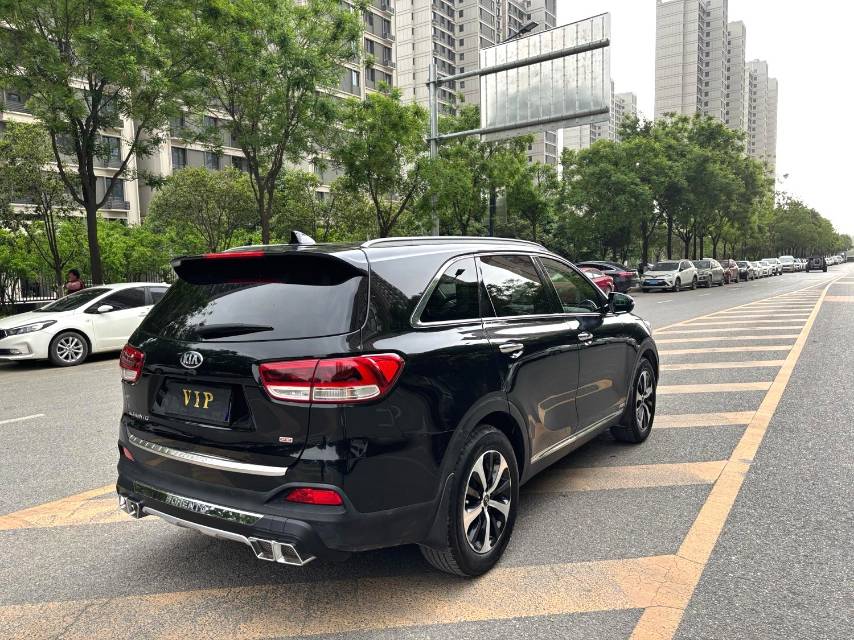 索兰托 车型年份 索兰托 L (升) 2.4L 汽油 四驱 精英版 7座 国IV
