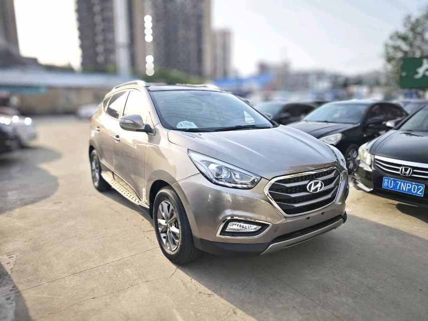 Hyundai ix 35 2,0 л, АКПП, 2WD, Комфорт IV