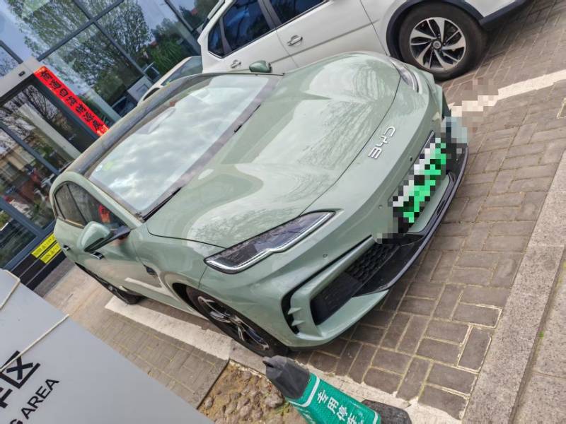 BYD 06GT 605