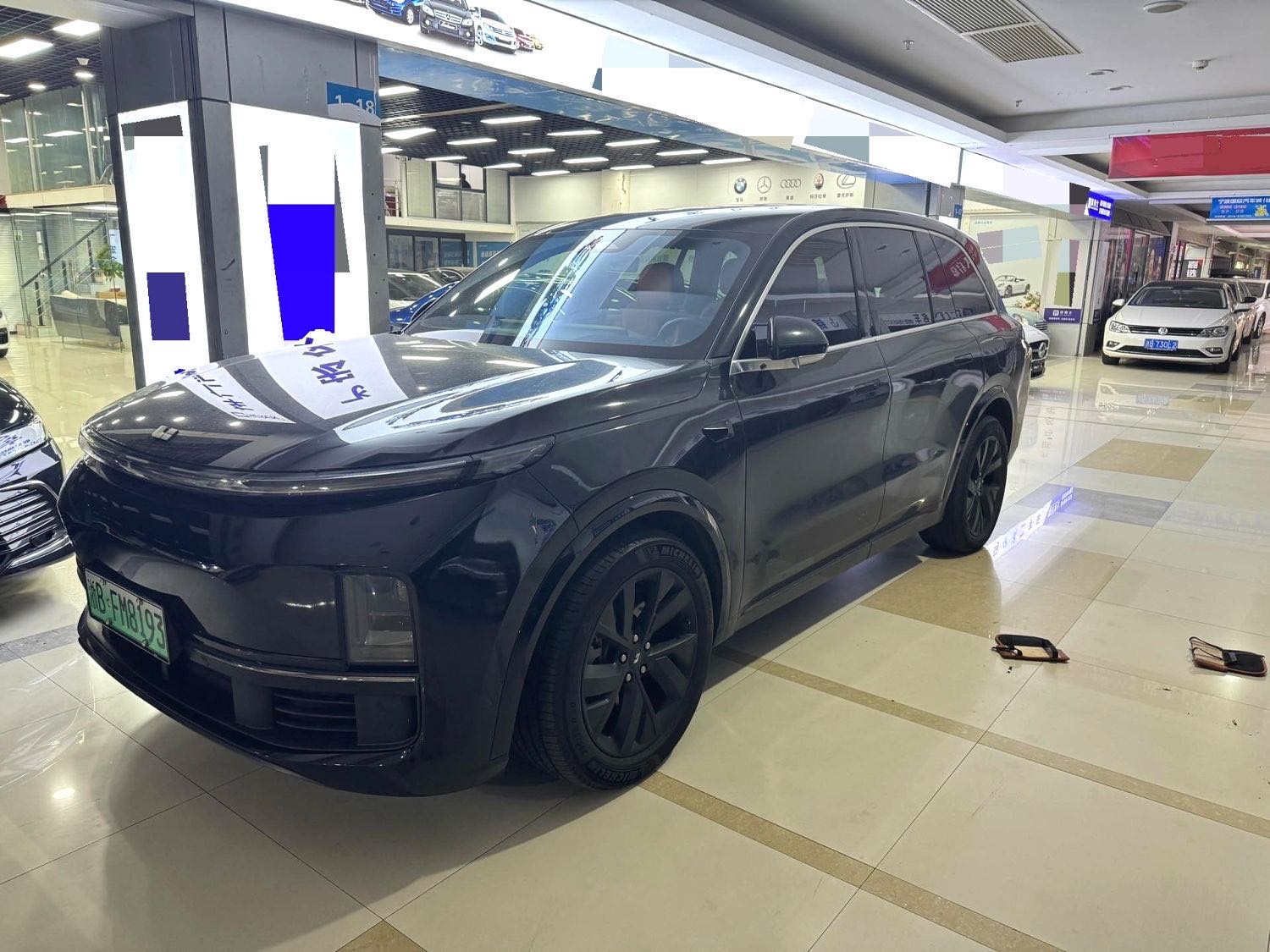 Li Auto L (Liter) 8 Pro