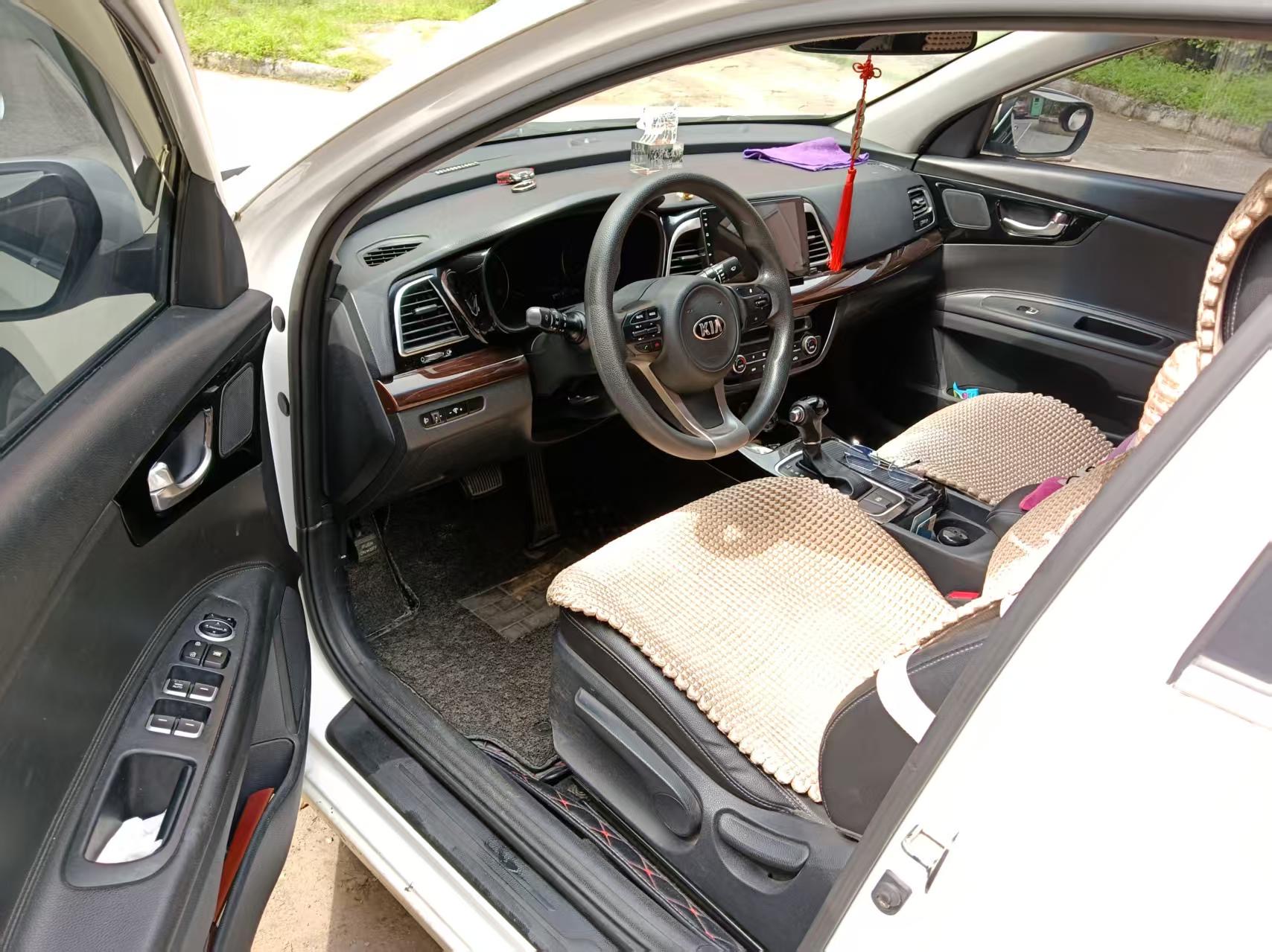 Kia K 4 1.8L Automatic GLS Special