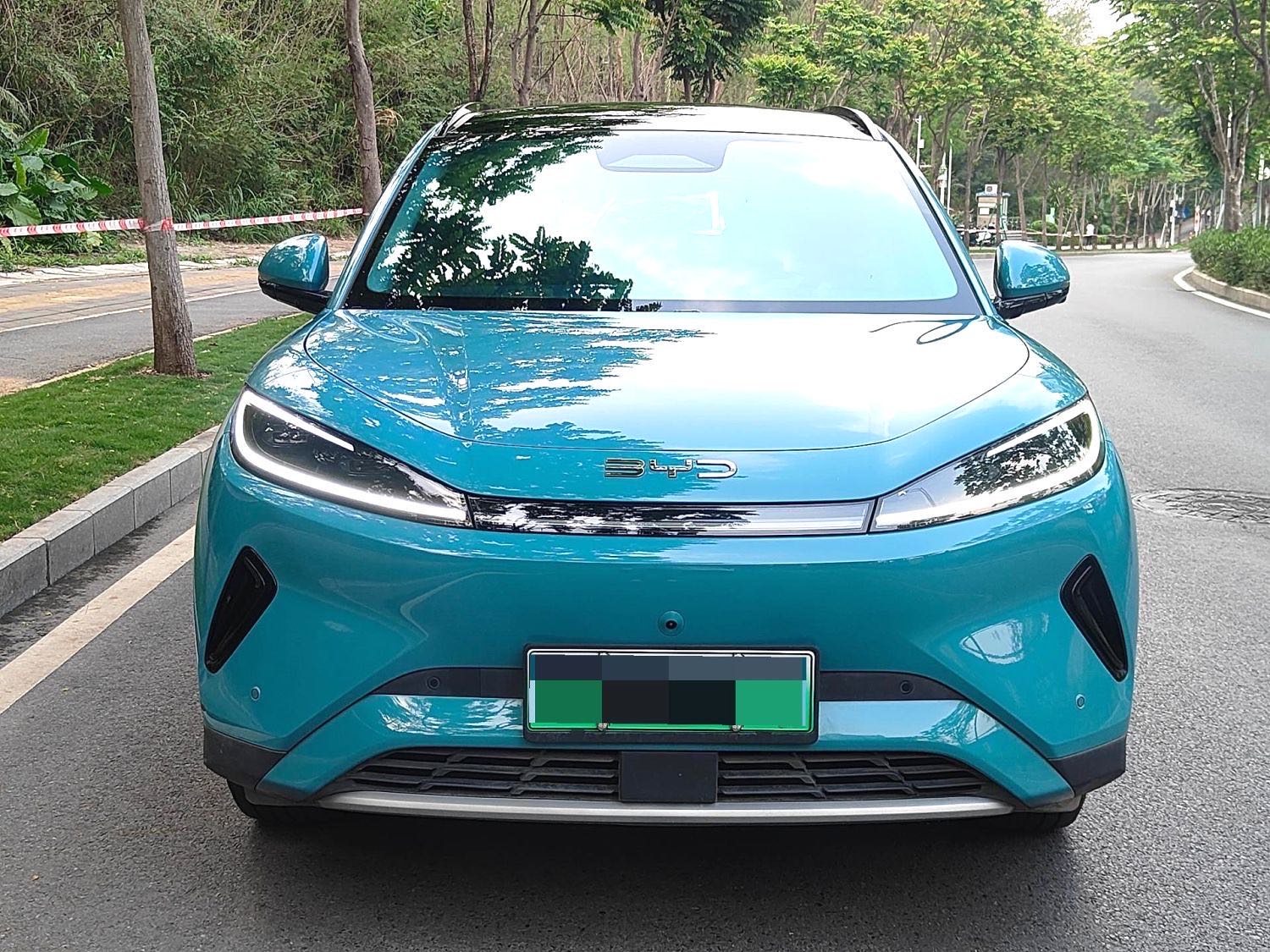 Электромобиль BYD 05 с запасом хода 520 км