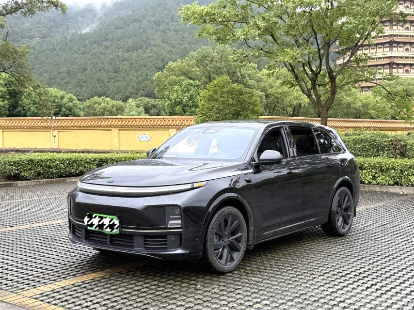 Li Auto L (Liter) 7 Air