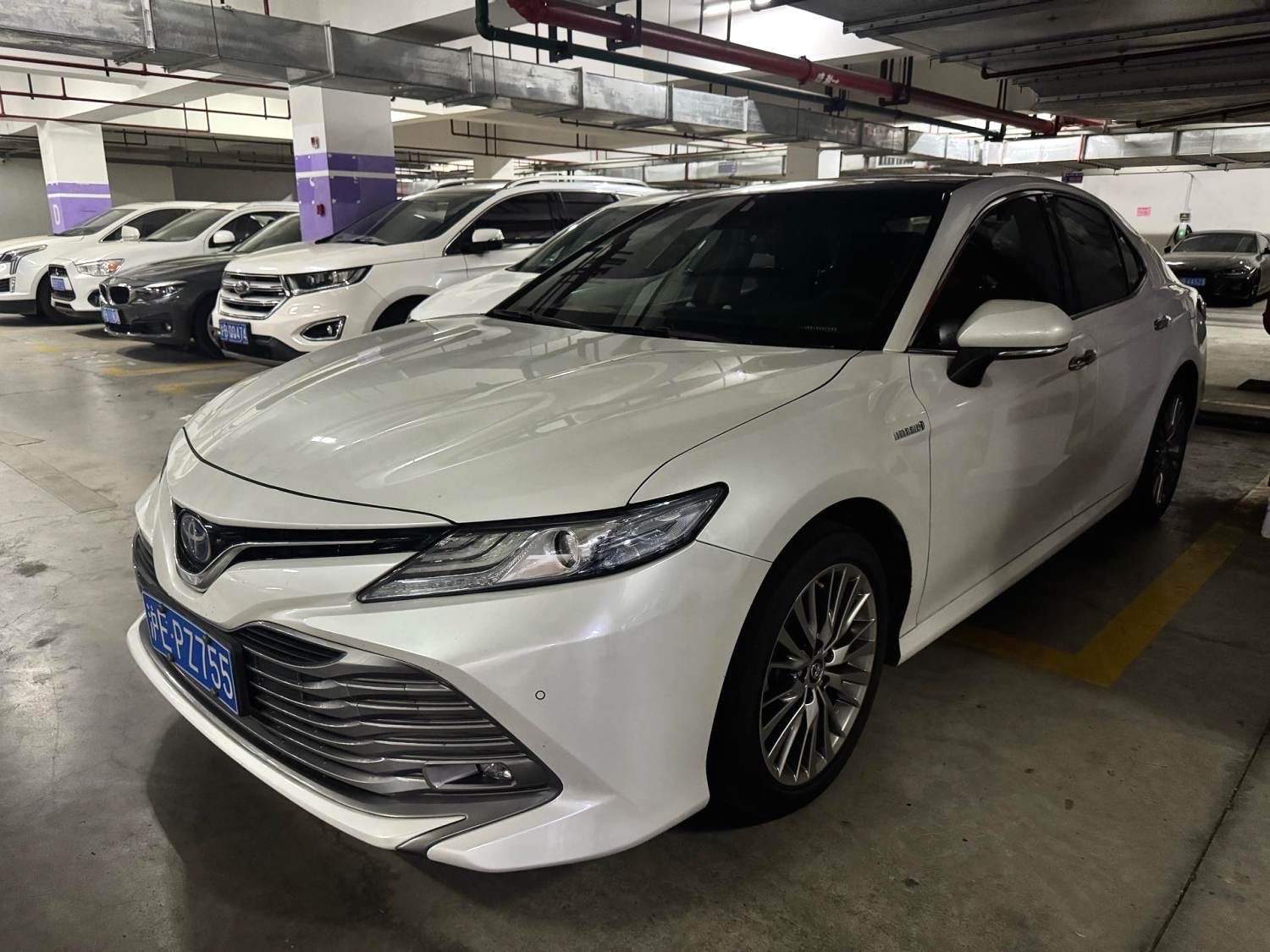 Toyota Camry Hybrid 2.5HG Luxury VI