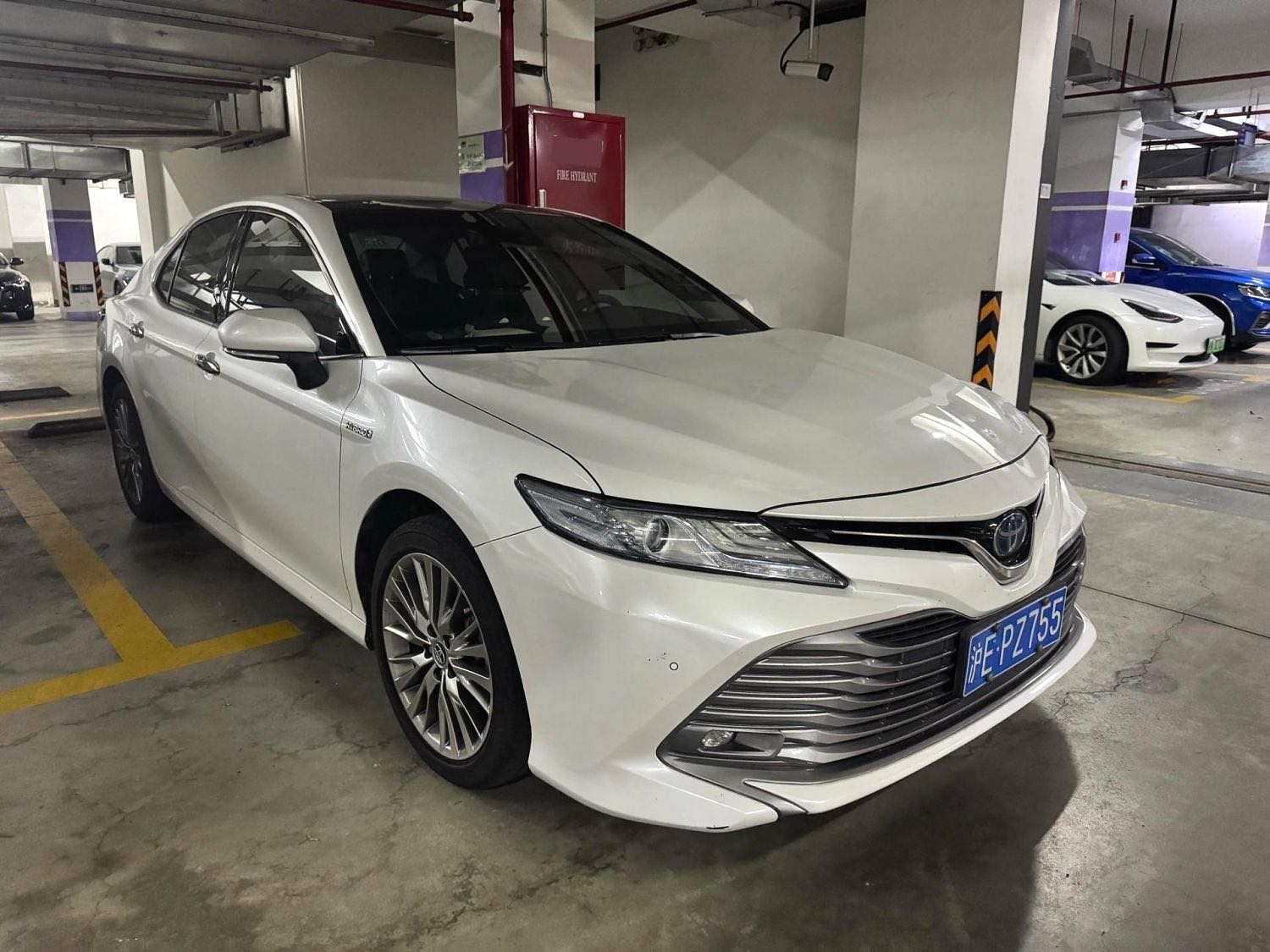 Toyota Camry Hybrid 2.5HG Luxury VI