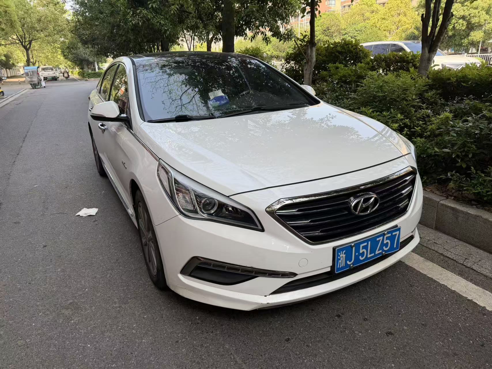 Hyundai 1.6T GLS