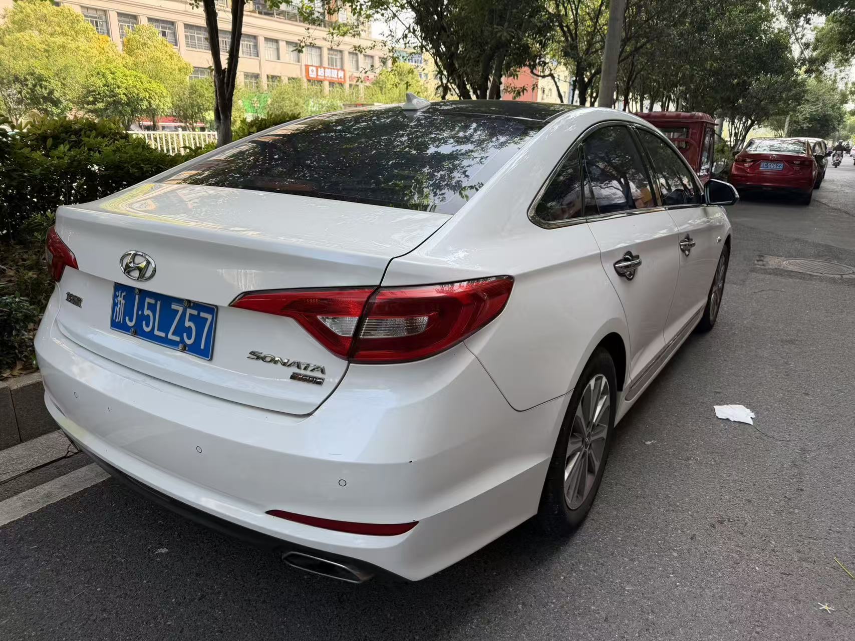 Hyundai 1.6T GLS