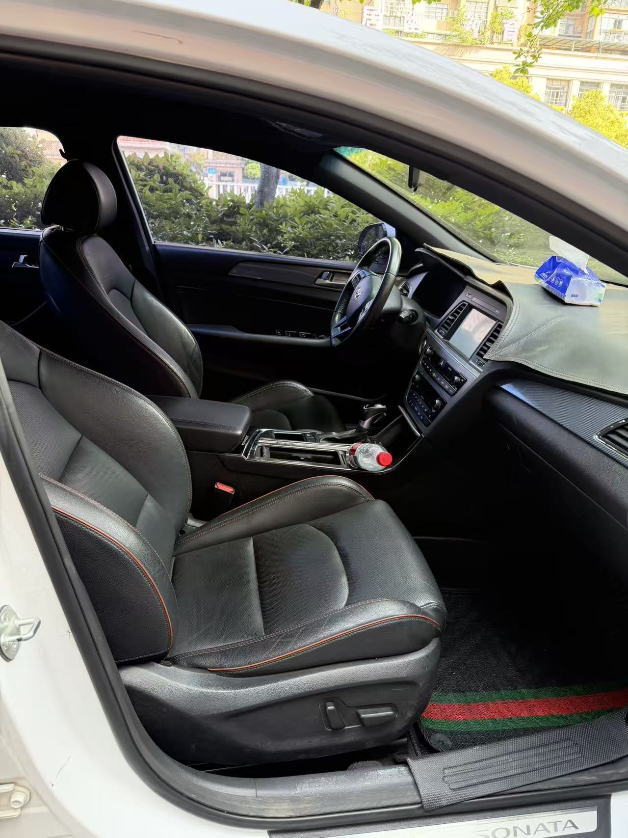 Hyundai 1.6T GLS