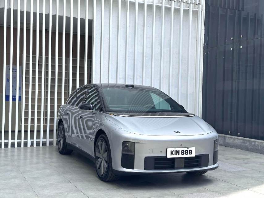 Li Auto i 6
