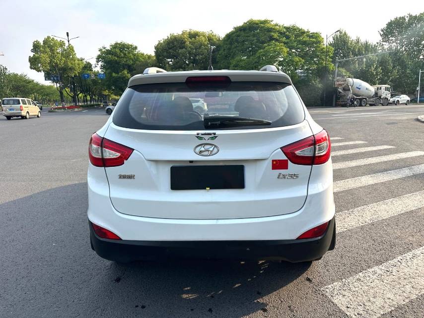 Hyundai ix 35 2,0 л, АКПП, 2WD, GLS V