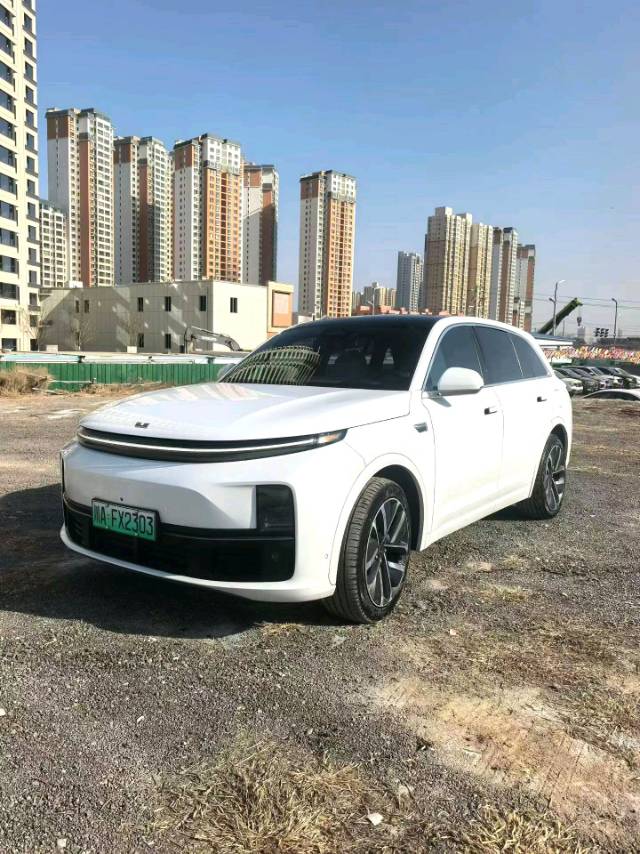 Li Auto L (Liter) 7 Air