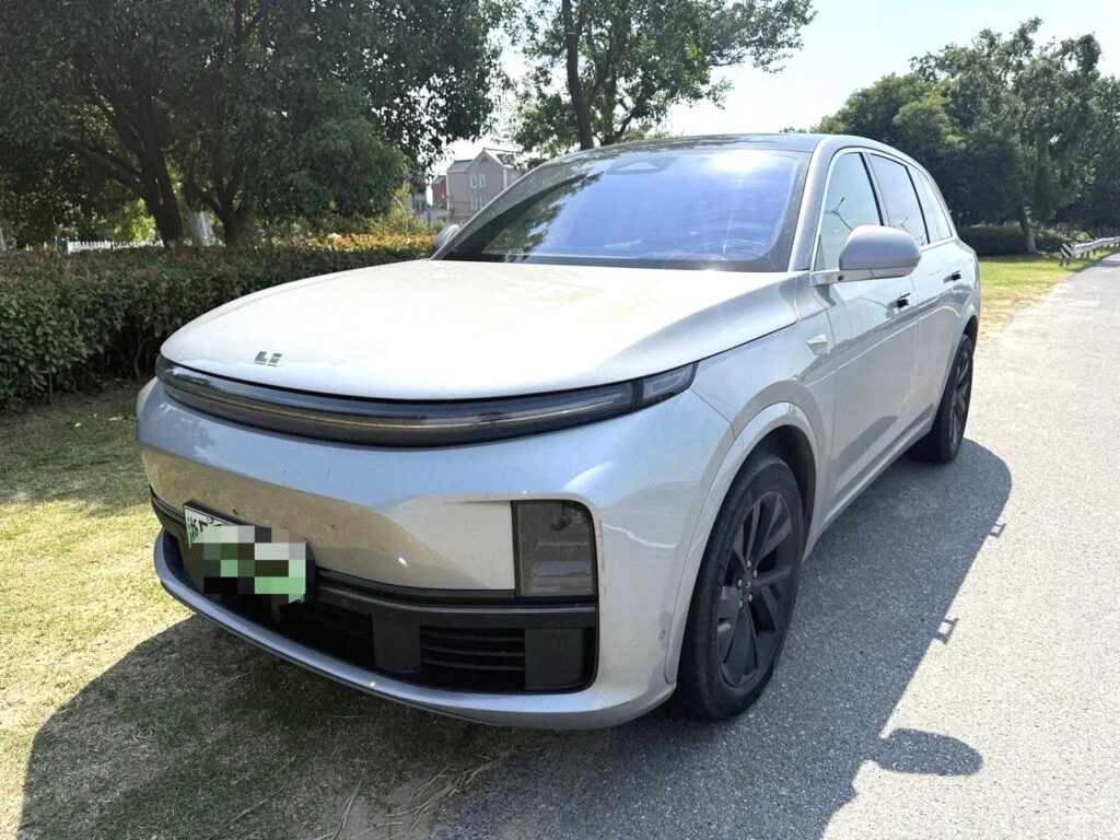 2023 Li Auto L7 Pro Hybrid AWD SUV