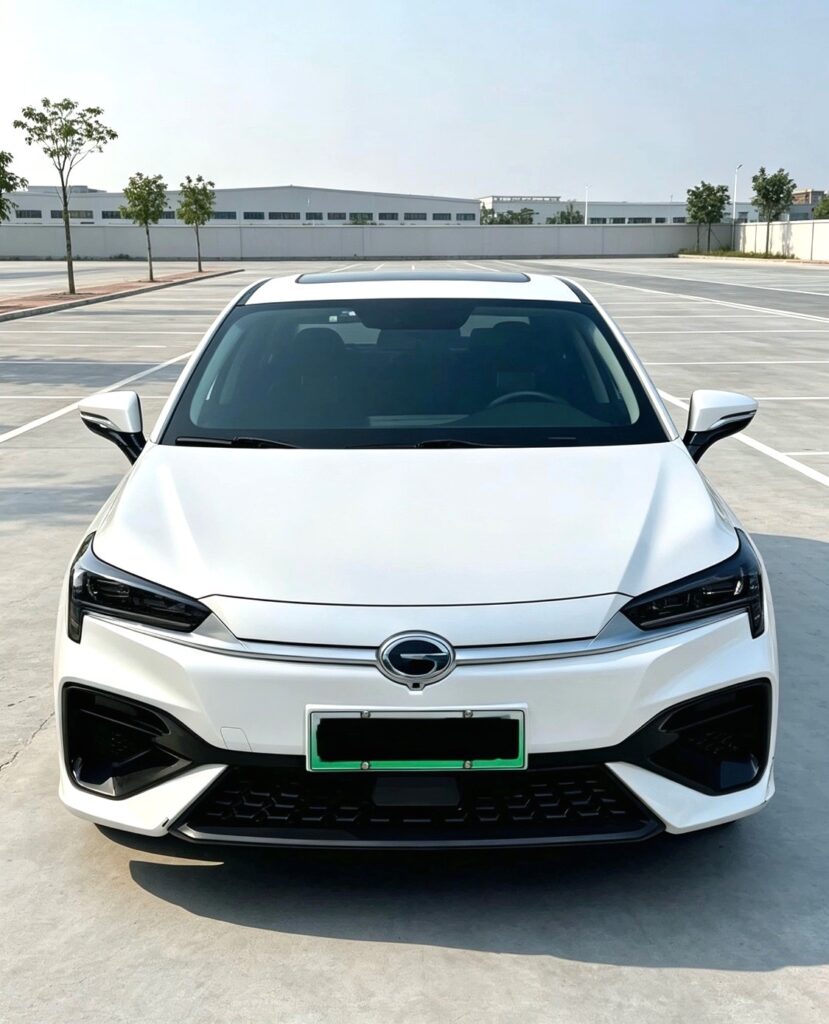 2023 GAC Aion S, 180000km